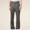 Pantalones rectos de lana grises