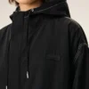 Parka larga de nailon negro