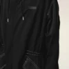 Parka larga de nailon negro