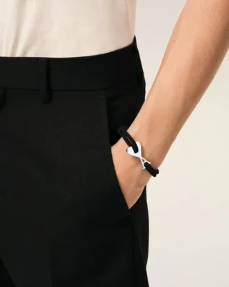 Pulsera Ami de Coeur de cordón negro y latón plateado Pulsera Ami de Coeur de cordón negro y latón plateado