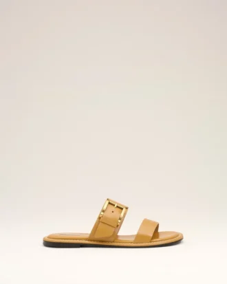 Sandalias con hebilla de piel de vaca amarilla Sandalias con hebilla de piel de vaca amarilla