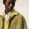 Sobrecamiseta con botones de piel de cabra verde Sobrecamiseta con botones de piel de cabra verde