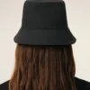 Sombrero de algodón negro con bordado «Thank You for Being a Friend» Sombrero de algodón negro con bordado «Thank You for Being a Friend»