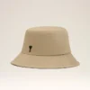 Sombrero de pescador Ami de Coeur de algodón beige Sombrero de pescador Ami de Coeur de algodón beige