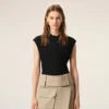 Top ajustado sin mangas de jersey negro Top ajustado sin mangas de jersey negro