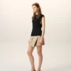 Top ajustado sin mangas de jersey negro Top ajustado sin mangas de jersey negro
