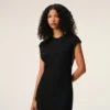 Vestido largo ajustado sin mangas de jersey negro