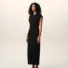 Vestido largo ajustado sin mangas de jersey negro