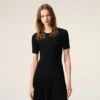 Vestido mini con godets de punto negro