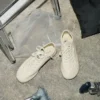 Zapatillas blandas de piel de vaca blanca Zapatillas blandas de piel de vaca blanca