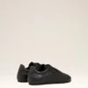 Zapatillas deportivas de piel de vaca negra Zapatillas deportivas de piel de vaca negra