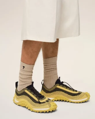 Zapatillas Mirage de punto amarillo